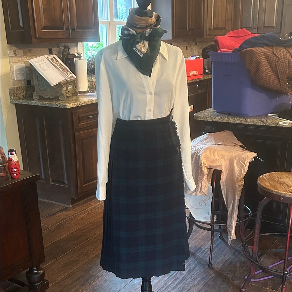 Vintage Archie Brown & Sons Sz 4 Classic Tartan 100% Wool Midi Skirt GVC